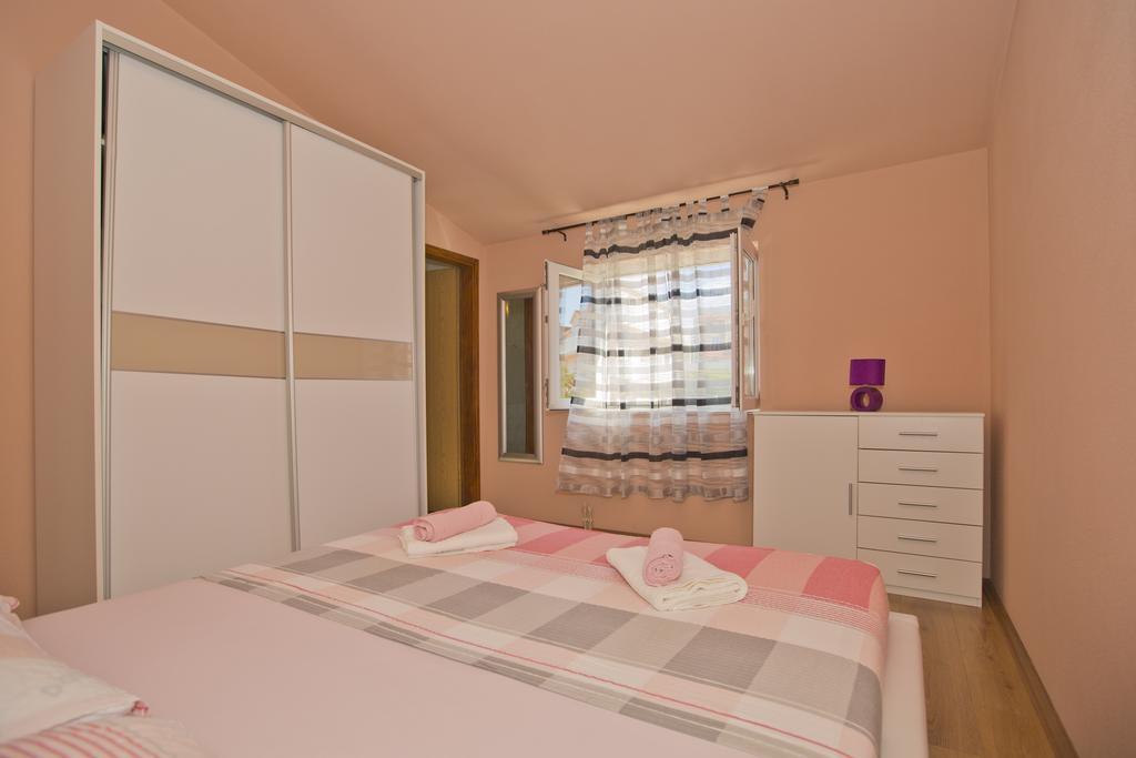 Apartmani Vini Hvar Town Exterior photo